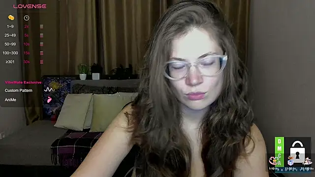 Snapshot of Alicia_redfollow chatting on September 24, 2025, 11:24 am Alicia redfollow online show from September 24, 2025, 11:24 am