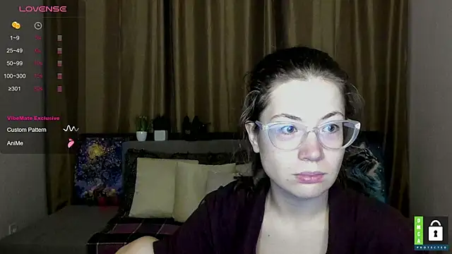 Snapshot of Alicia_redfollow chatting on October 7, 2025, 11:07 am Alicia redfollow online show from October 7, 2025, 11:07 am