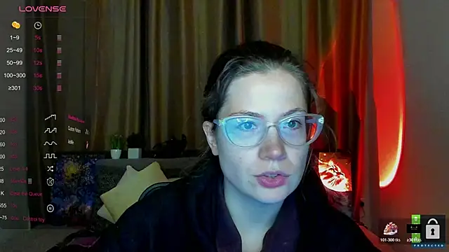 Snapshot of Alicia_redfollow chatting on October 21, 2025, 5:24 pm Alicia redfollow online show from October 21, 2025, 5:24 pm