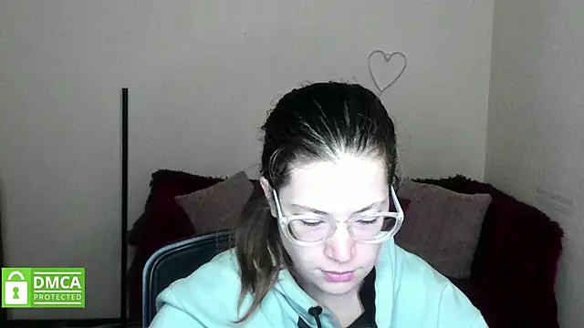 Snapshot of Alicia_redfollow chatting on November 1, 2025, 12:18 pm Alicia redfollow online show from November 1, 2025, 12:18 pm