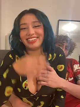 Snapshot of Bulmasexy chatting on March 10, 2025, 8:34 pm Bulmasexy online show from March 10, 2025, 8:34 pm