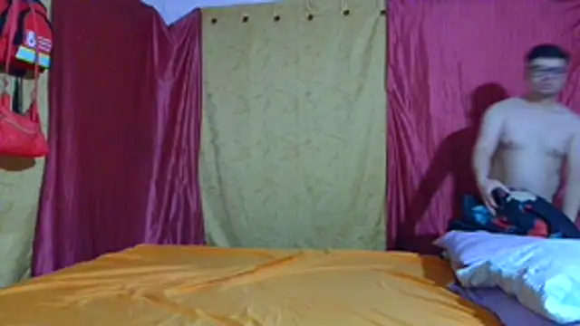 pecadodulce123 online show from February 12, 2026, 3:23 am