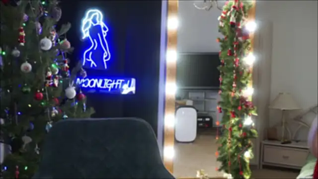 moonlight4u online show from December 20, 2024, 5:04 am