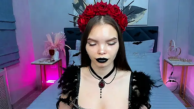 Snapshot of Curvy_Dynamite_ chatting on October 29, 2025, 1:08 am Curvy Dynamite online show from October 29, 2025, 1:08 am