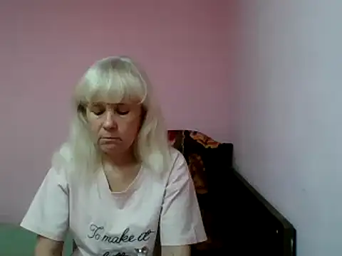 sakura blonde online show from March 4, 2025, 1:06 pm