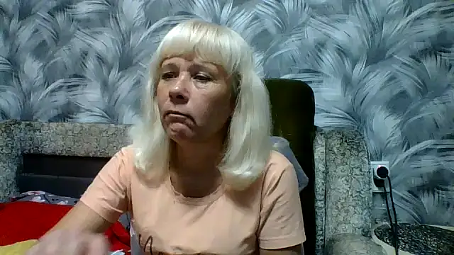 sakura blonde online show from October 26, 2025, 5:02 am