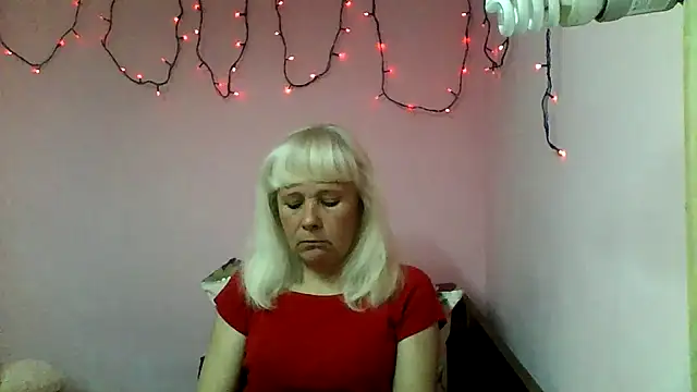 sakura blonde online show from March 17, 2026, 2:09 pm