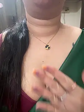 Akhi Akshaya online show from December 23, 2024, 1:56 pm