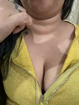 Akhi Akshaya online show from January 23, 2025, 8:35 pm