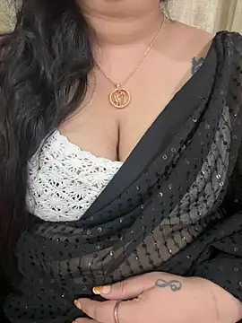 Akhi Akshaya online show from February 7, 2025, 4:14 pm