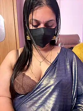 Akhi Akshaya online show from November 2, 2025, 6:21 pm