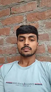 Suraj223kumar online show from October 26, 2025, 1:33 am