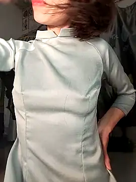 Lucy limon online show from February 3, 2026, 2:53 am