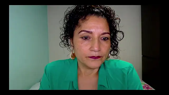 arianna ros3 online show from March 12, 2026, 1:45 am