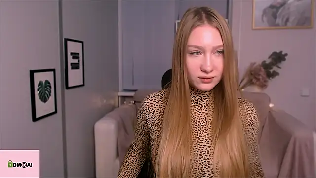 playful sophie online show from January 4, 2025, 1:42 pm