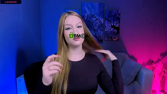 playful sophie online show from November 28, 2025, 10:40 am