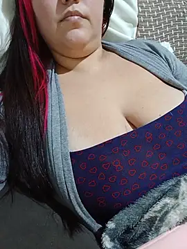 Snapshot of Paolaa_hoot chatting on June 17, 2026, 3:31 am Paolaa hoot online show from June 17, 2026, 3:31 am