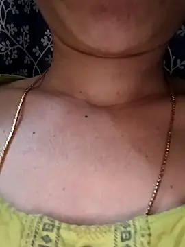 Snapshot of Telugu_Cute_Angel chatting on December 21, 2025, 1:46 am Telugu Cute Angel online show from December 21, 2025, 1:46 am