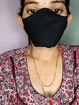 Snapshot of Telugu_Cute_Angel chatting on January 13, 2026, 4:23 pm Telugu Cute Angel online show from January 13, 2026, 4:23 pm