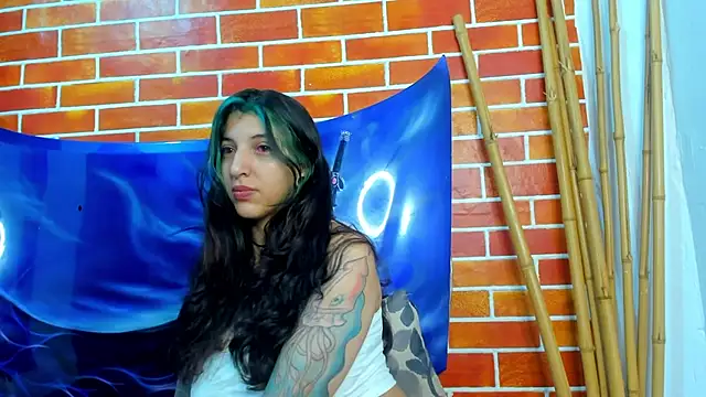 marlenna online show from December 23, 2024, 11:36 am