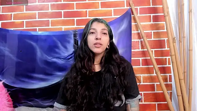 marlenna online show from January 15, 2025, 11:32 am