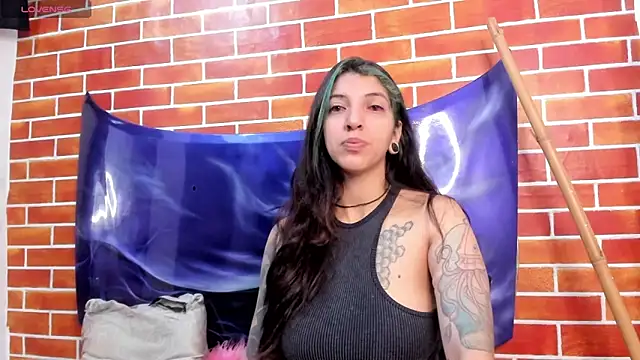 marlenna online show from January 20, 2025, 11:56 am