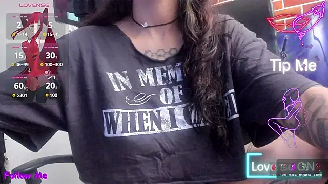marlenna online show from March 18, 2025, 11:41 am