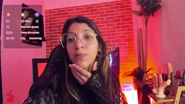 marlenna online show from September 11, 2025, 11:54 am