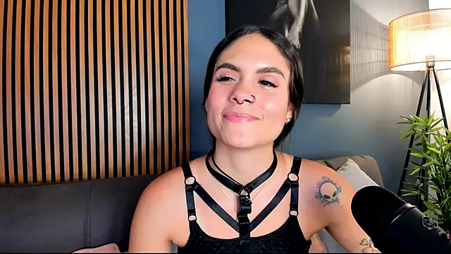 Gaby Ferrer online show from December 22, 2025, 2:58 pm