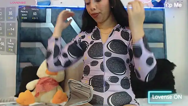 Roxan Fox- online show from October 6, 2025, 5:27 am