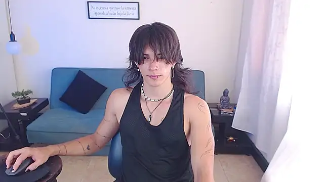 andreey50 online show from March 21, 2025, 7:57 pm