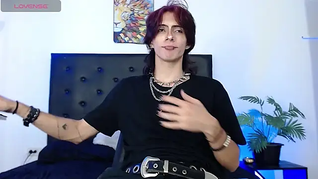 andreey50 online show from December 20, 2025, 8:05 pm