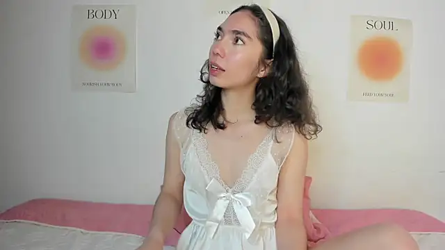 Ana is from Heaven online show from October 2, 2025, 10:33 am