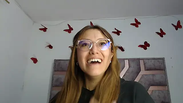 Snapshot of Anny_Fox- chatting on September 26, 2025, 2:48 am Anny Fox- online show from September 26, 2025, 2:48 am