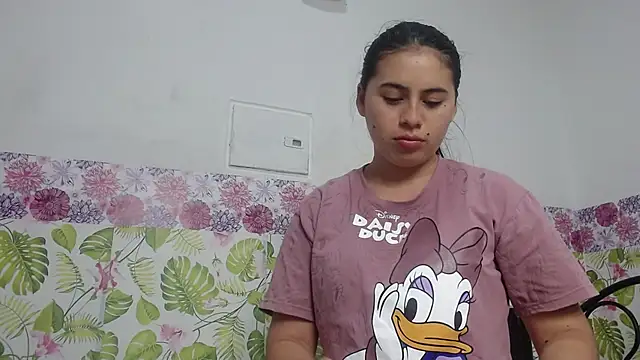 sweetfantacies18 online show from January 24, 2025, 12:09 am