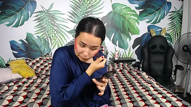 Snapshot of Gurvinder_1 chatting on February 20, 2025, 6:02 pm Gurvinder 1 online show from February 20, 2025, 6:02 pm