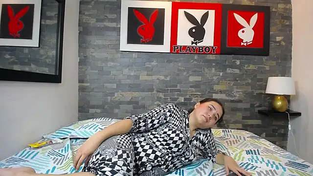 Snapshot of Gurvinder_1 chatting on February 28, 2025, 6:52 pm Gurvinder 1 online show from February 28, 2025, 6:52 pm