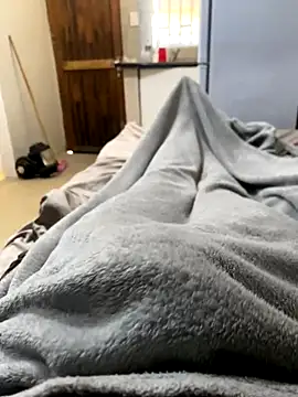 Snapshot of daddydiggg chatting on October 23, 2025, 11:53 am daddydiggg online show from October 23, 2025, 11:53 am