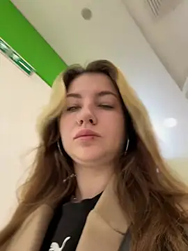 MayaMystic online show from January 11, 2025, 8:00 am