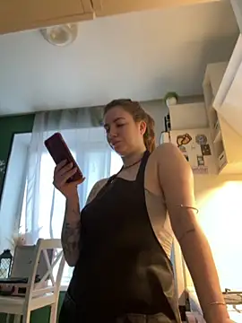 MayaMystic online show from October 18, 2025, 7:09 am