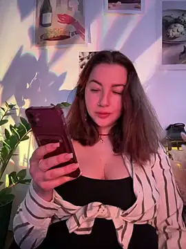 MayaMystic online show from February 20, 2026, 10:05 am