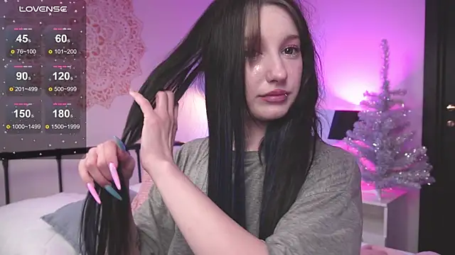 Lissa Meow  online show from January 8, 2025, 4:11 pm