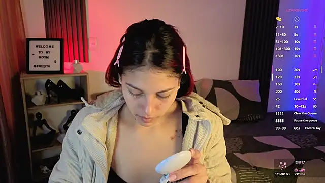 Fresita Rosita online show from October 2, 2025, 1:07 pm