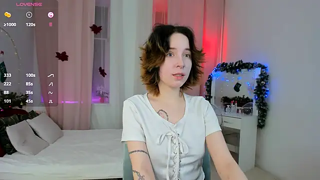 Snapshot of lilithlunna chatting on January 2, 2025, 10:11 pm lilithlunna online show from January 2, 2025, 10:11 pm