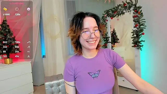 Snapshot of lilithlunna chatting on January 6, 2025, 1:31 am lilithlunna online show from January 6, 2025, 1:31 am