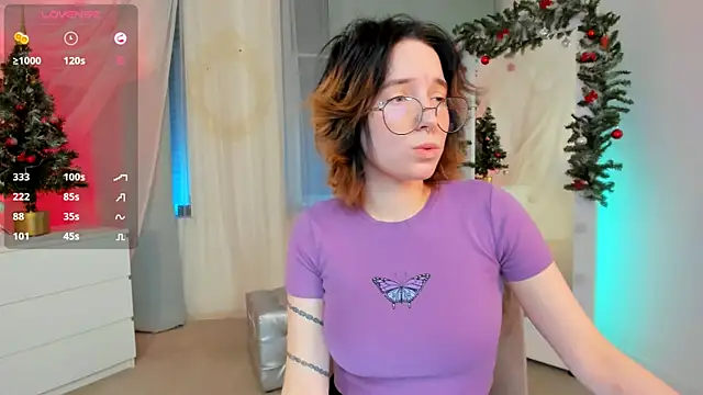 Snapshot of lilithlunna chatting on January 6, 2025, 4:36 am lilithlunna online show from January 6, 2025, 4:36 am
