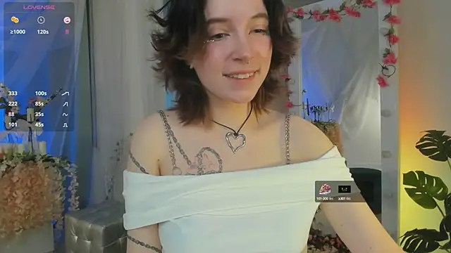 Snapshot of lilithlunna chatting on February 19, 2025, 12:57 am lilithlunna online show from February 19, 2025, 12:57 am