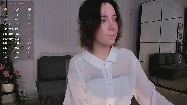 Snapshot of lilithlunna chatting on March 2, 2025, 10:16 pm lilithlunna online show from March 2, 2025, 10:16 pm