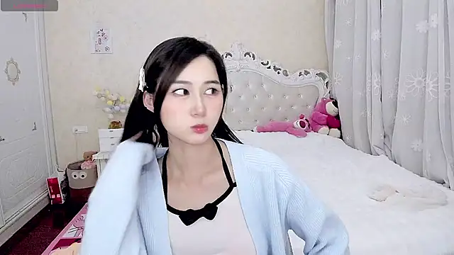 Snapshot of Tomakto chatting on January 4, 2025, 10:38 am Tomakto online show from January 4, 2025, 10:38 am