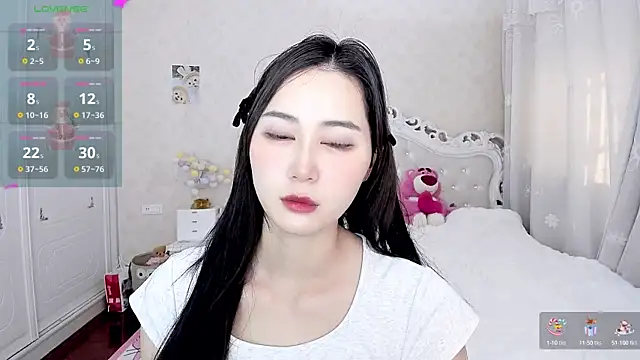 Snapshot of Tomakto chatting on January 5, 2025, 7:49 am Tomakto online show from January 5, 2025, 7:49 am